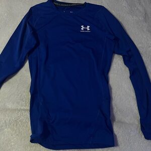Dark blue UnderArmour athletic long sleeve shirt